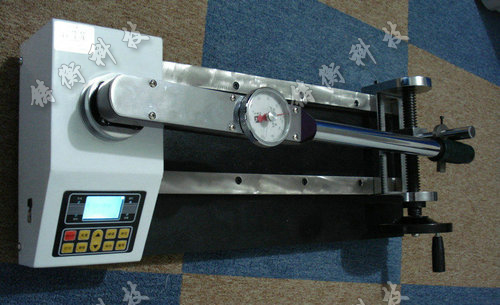 扭力扳手測(cè)量?jī)x圖片